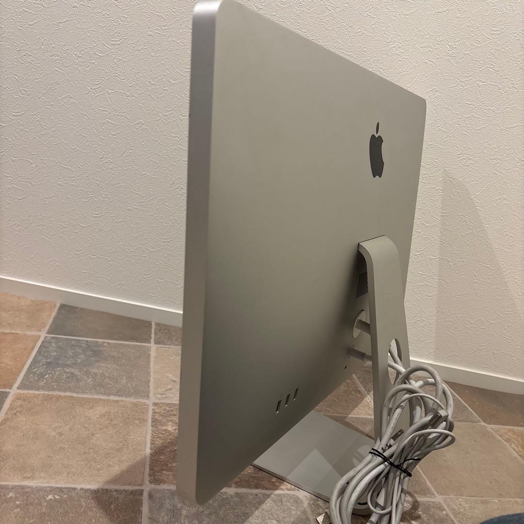 Apple LED Cinema Display 24インチ A1267