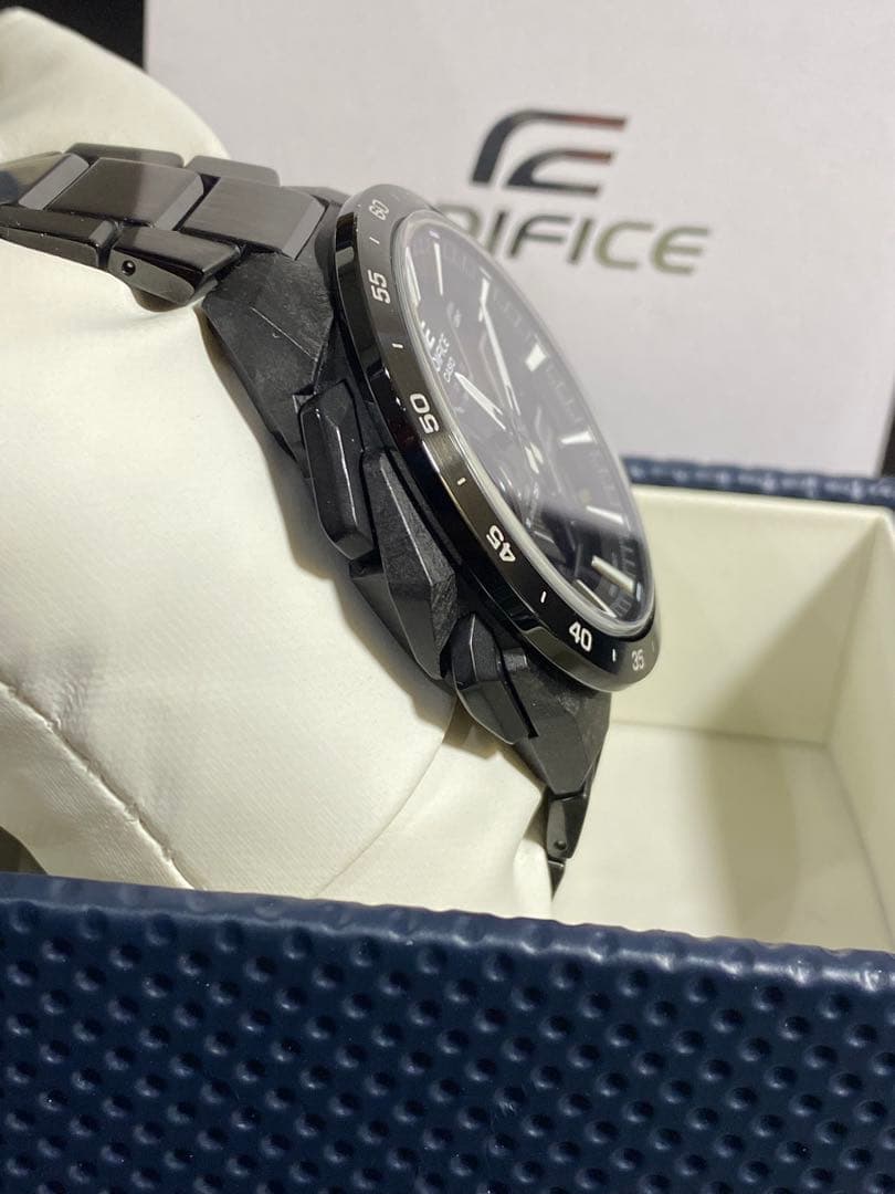 美品 CASIOカシオEDIFICEエディフィス Bluetoothタフソーラー