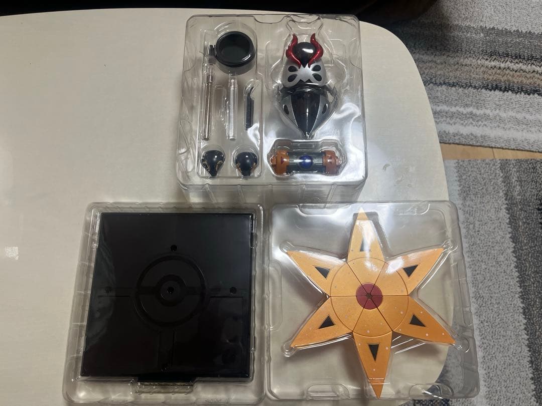 テツノドクガ　超合金　ポケモン