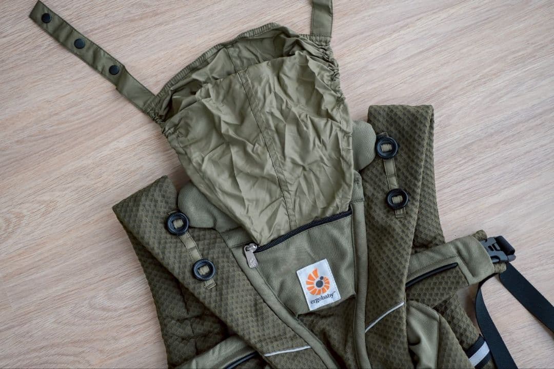 エルゴベビー 抱っこひも オリーブグリーン　オムニブリーズ