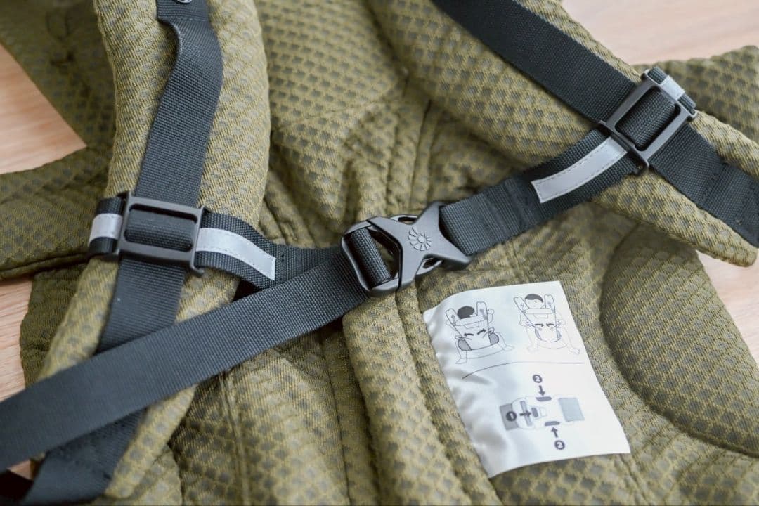 エルゴベビー 抱っこひも オリーブグリーン　オムニブリーズ