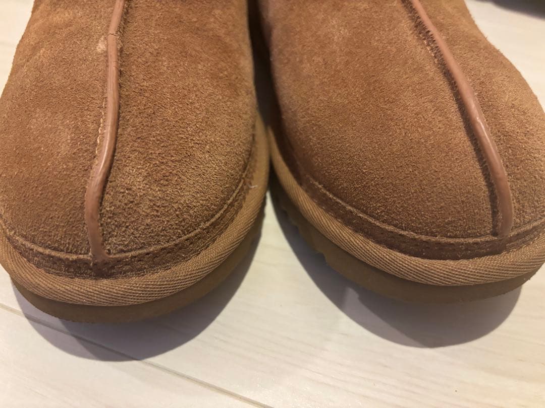 【新品】UGG NEUMAN チェスナット　24.0㎝