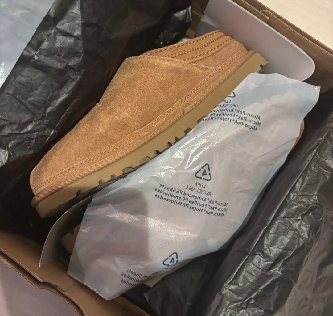 【新品】UGG NEUMAN チェスナット　24.0㎝
