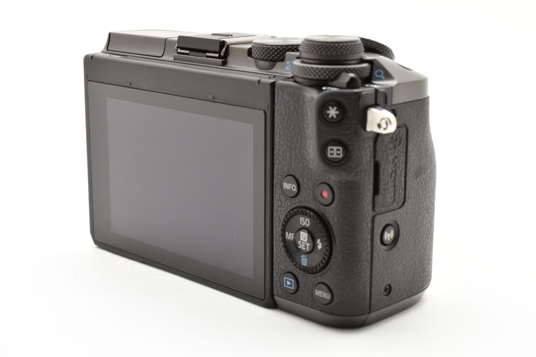 美品 Canon EOS M6 15-45mm Wi-Fi搭載 #8802