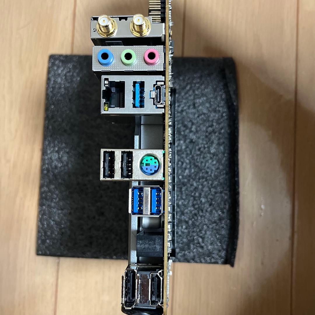 ASRock B550M-ITX/ac マザーボード