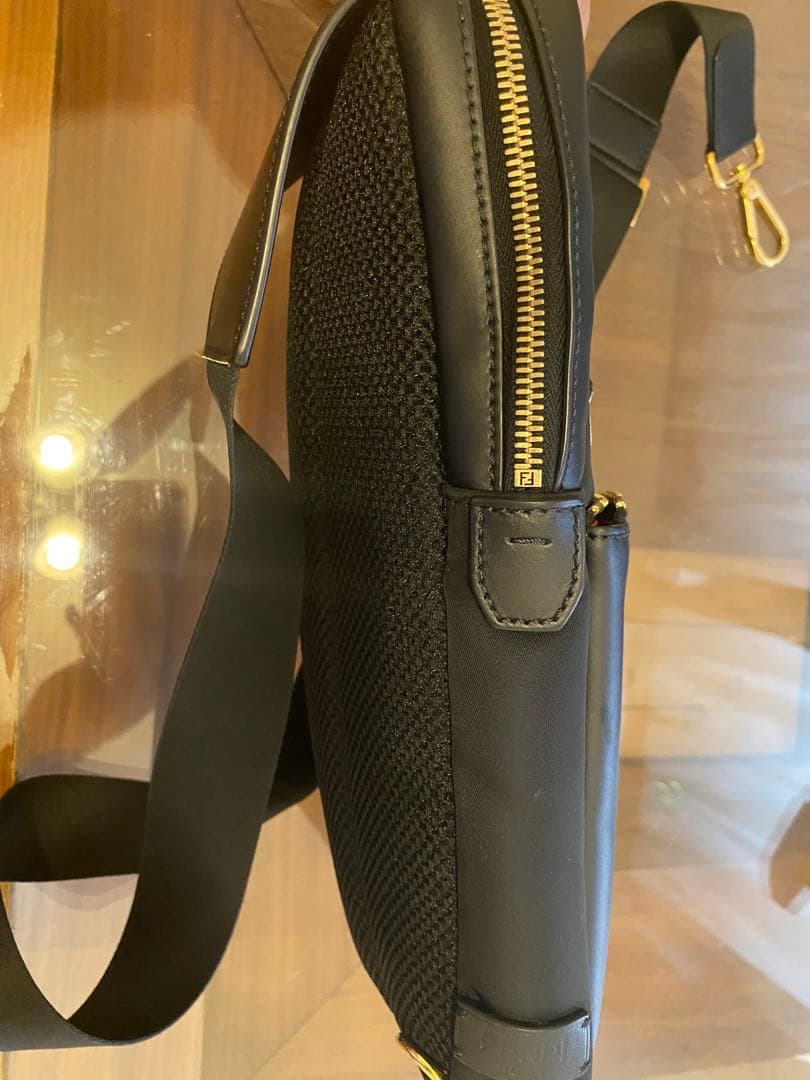 フェンディ バッグ ボディバッグ ベルトバッグ メンズ ブラックナイロン