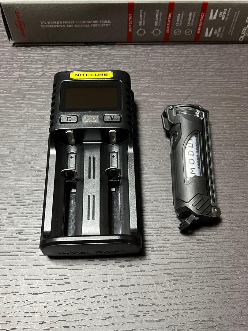 ライト・ランタン Surefire Scout light pro M640-DF-TAN