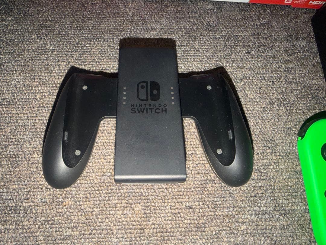 Nintendo Switch ネオンレッド/ネオンブルー 本体