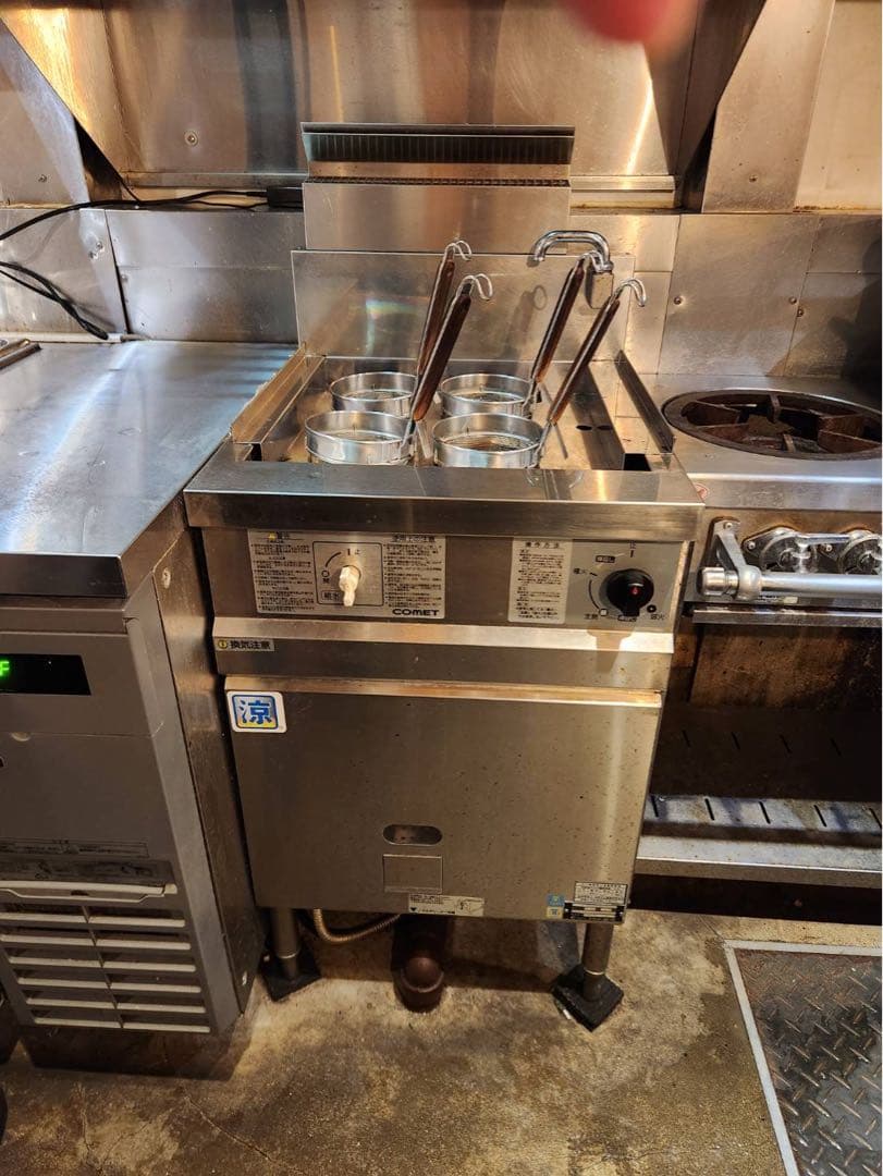 天川　ガス　ゆで麺機　茹で麺機　4テボ　1年使用