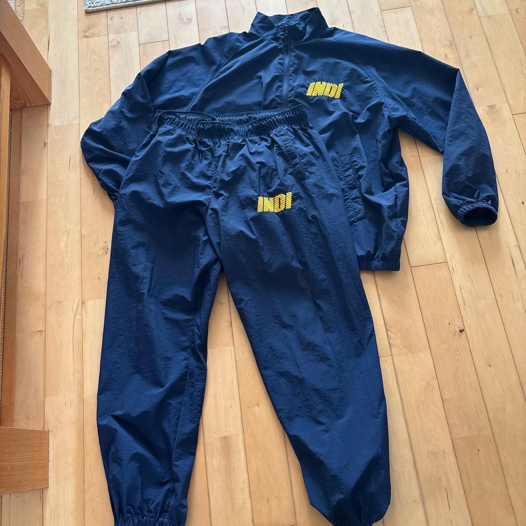 週末価格 最終価格！INDI ナイロンセットアップ