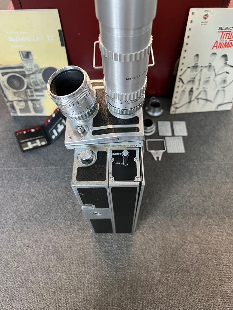 Cine-Kodak Special II Camera レンズ2本付き