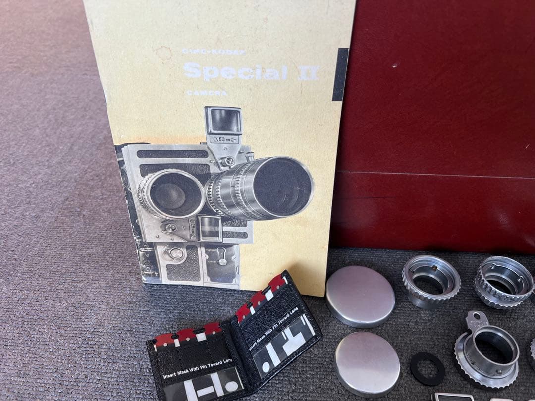 Cine-Kodak Special II Camera レンズ2本付き