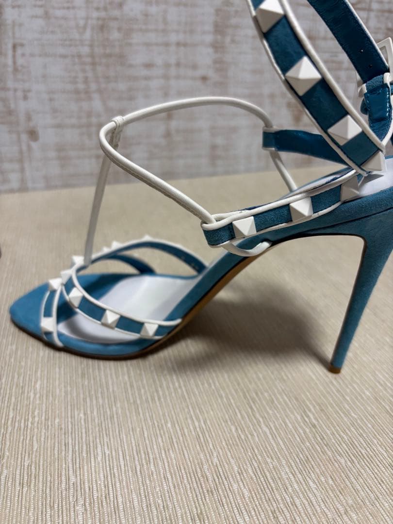 Valentino 青白 スタッズ ハイヒール25㎝〜25.5㎝
