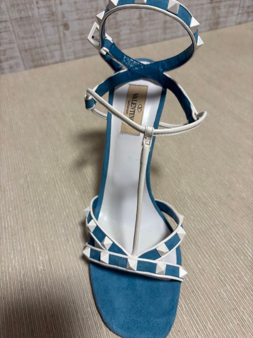 Valentino 青白 スタッズ ハイヒール25㎝〜25.5㎝