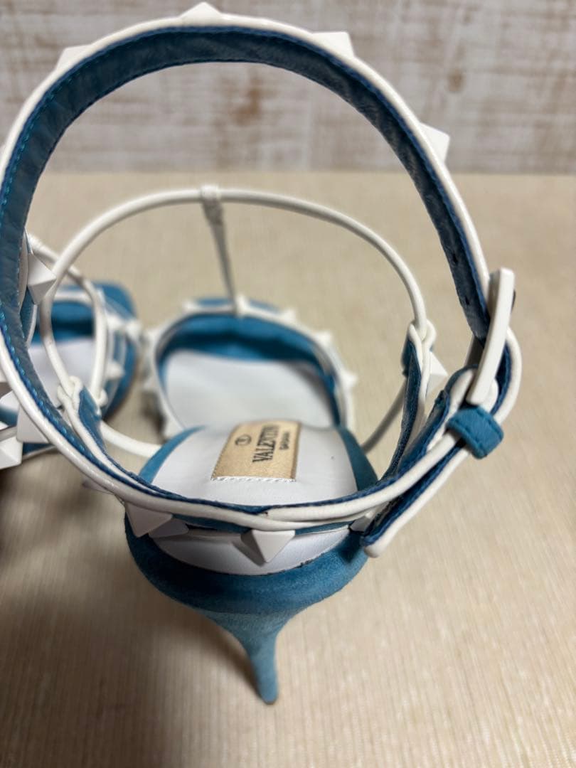 Valentino 青白 スタッズ ハイヒール25㎝〜25.5㎝