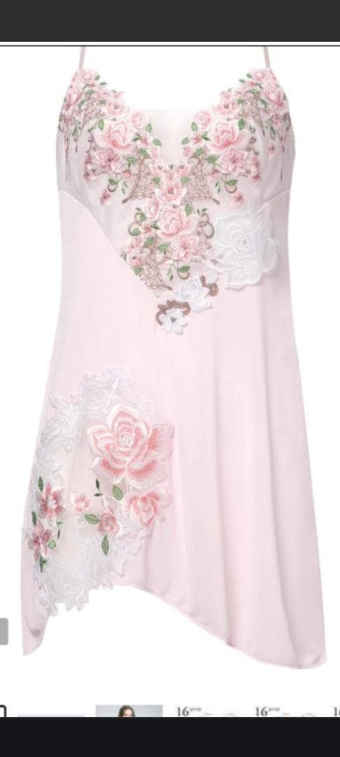 ワコール、サルート、16グループスリップLサイズ公式完売品。