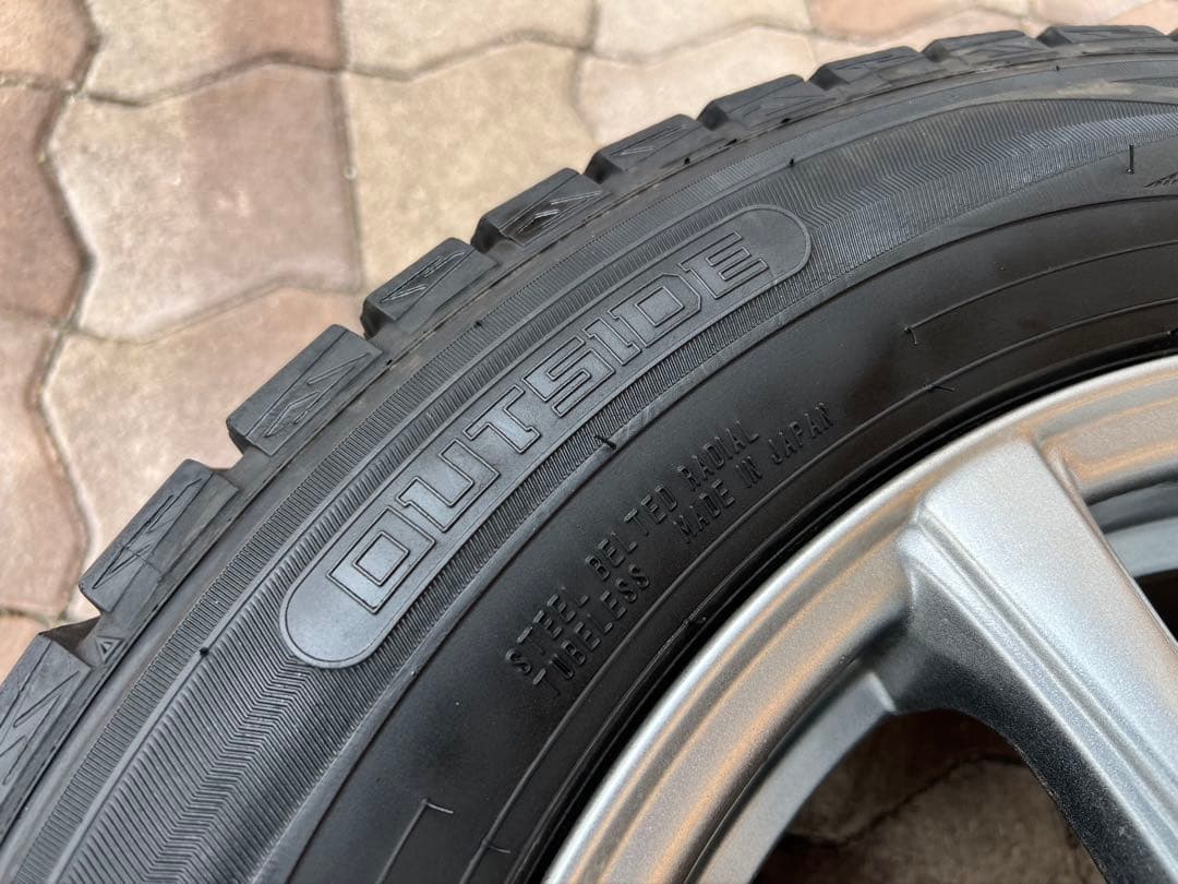 DUNLOP 15インチ スタッドレスタイヤ ホイールセット フリード