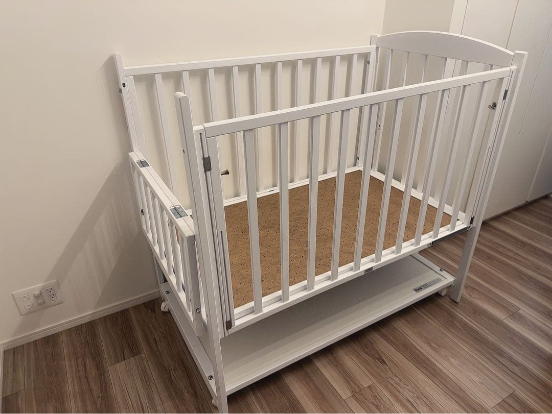 『rrr』【KATOJI】ベビーベッド　ツーオープン　ハイタイプ