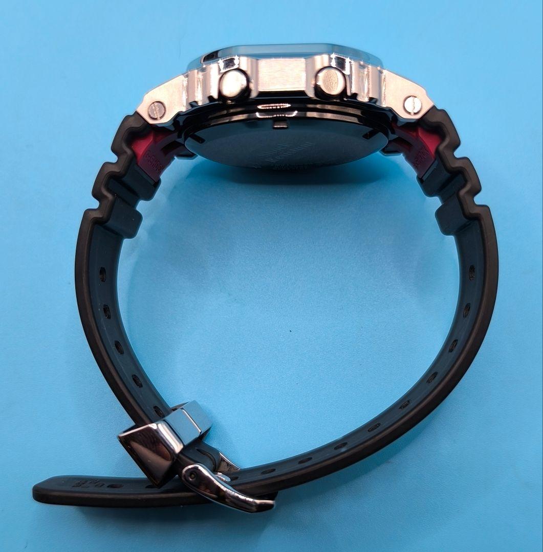 G-SHOCK GMW−B5000-1JFメタルカバーソーラー電波