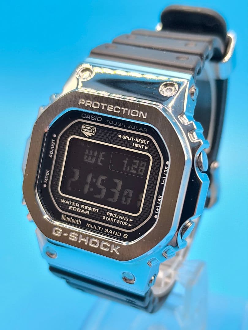 G-SHOCK GMW−B5000-1JFメタルカバーソーラー電波