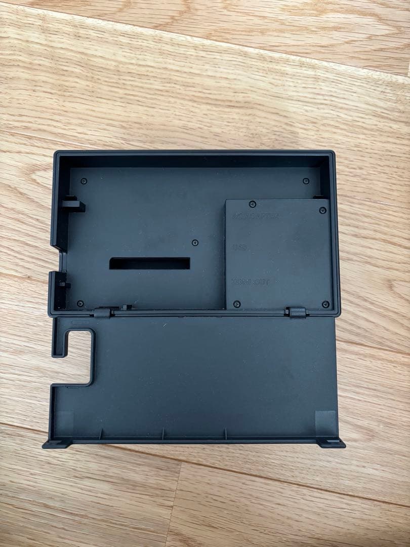 【美品】Nintendo Switch 本体 ネオンブルー/ネオンレッド