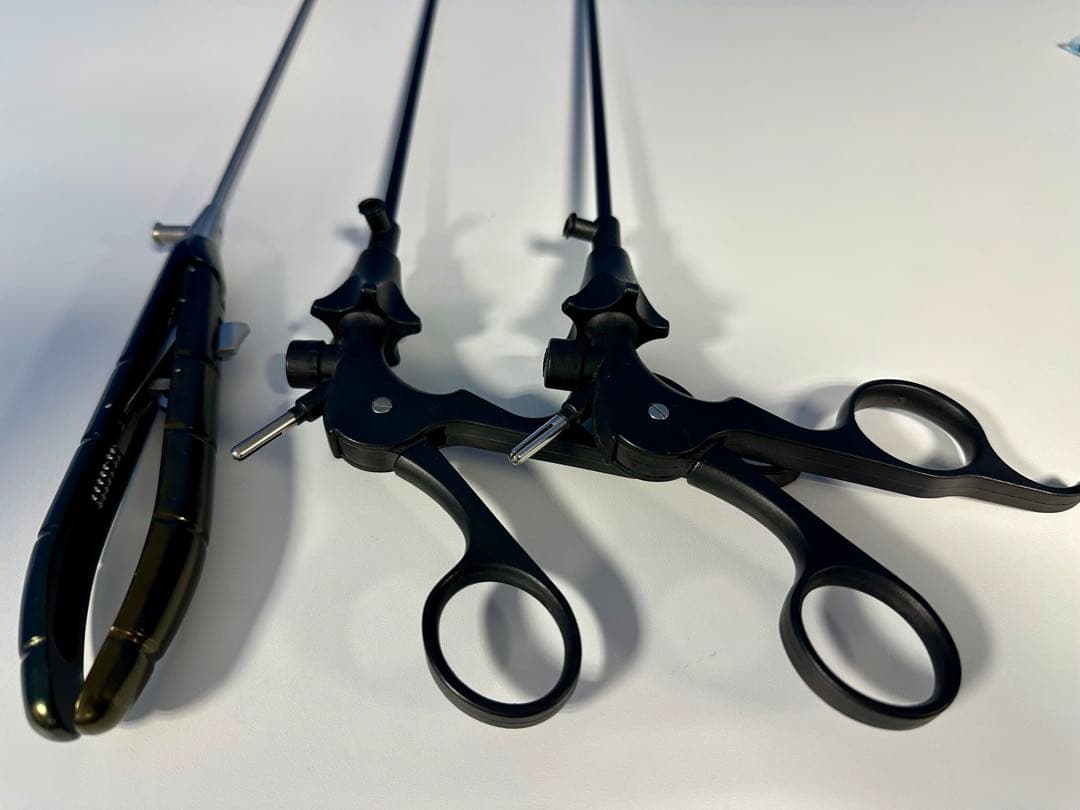 腹腔鏡手術練習キット　ラパロドライボックス　持針器・鉗子セット　婦人科　外科