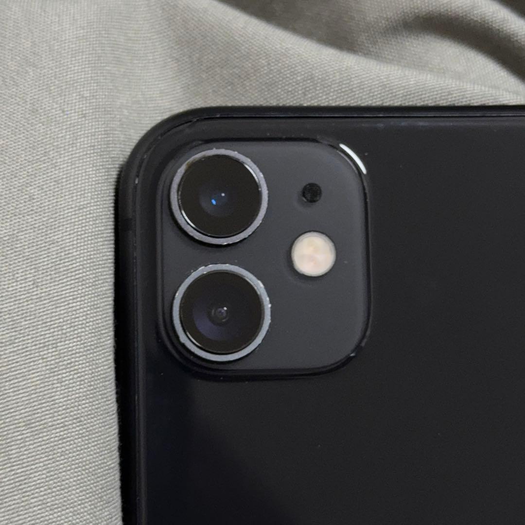 iPhone 11 64GB SIMフリー バッテリー100% & アクセサリー