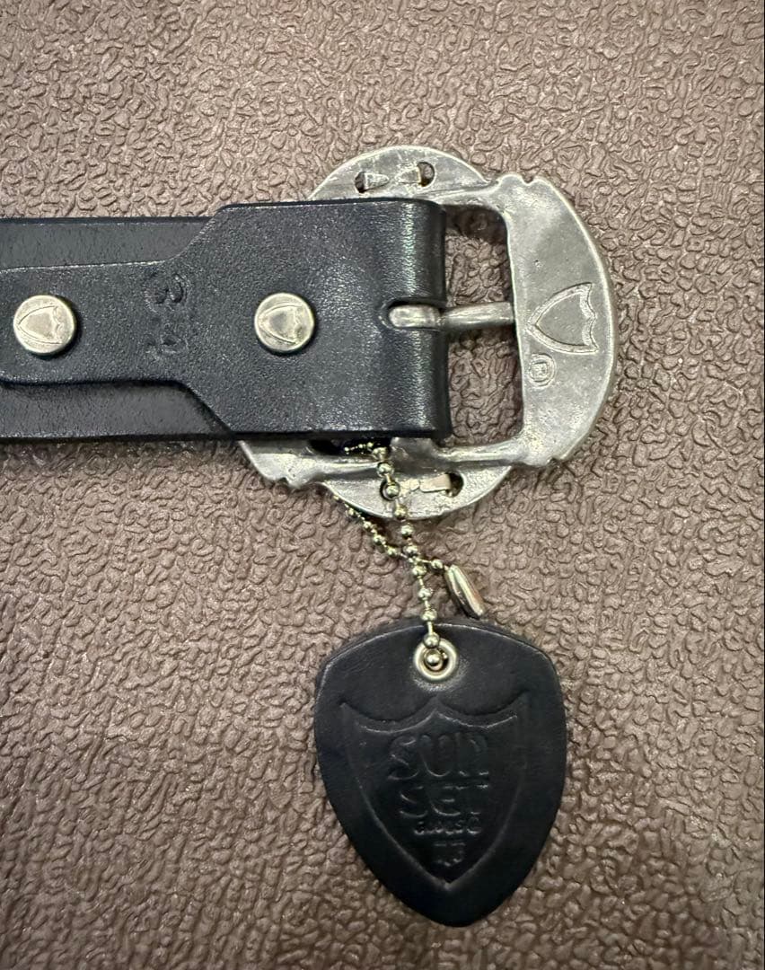 希少HTC ターコイズスタッズベルト(34インチ)