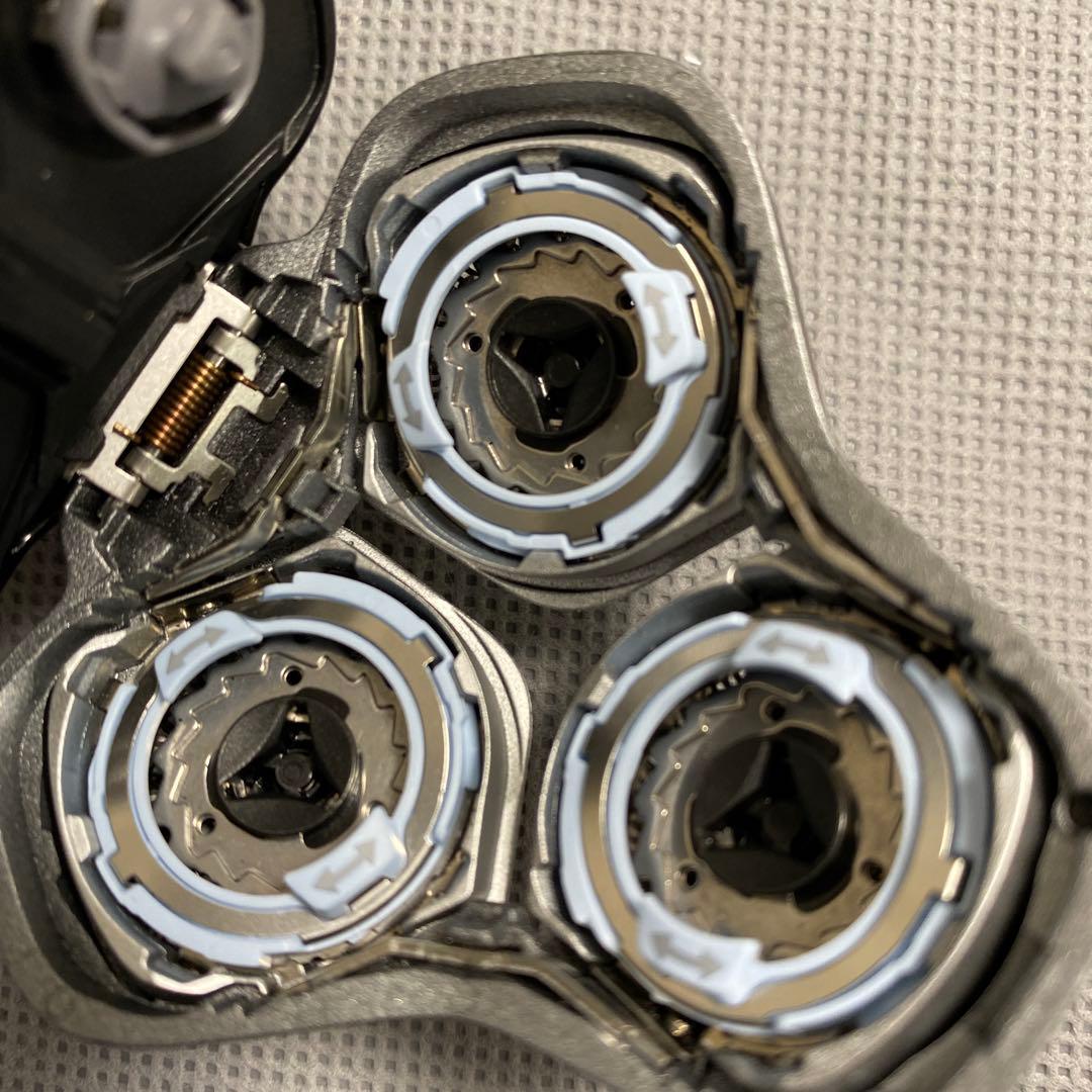 フィリップス 電動シェーバー i9000 プレステージ 洗浄機付きモデル72枚刃