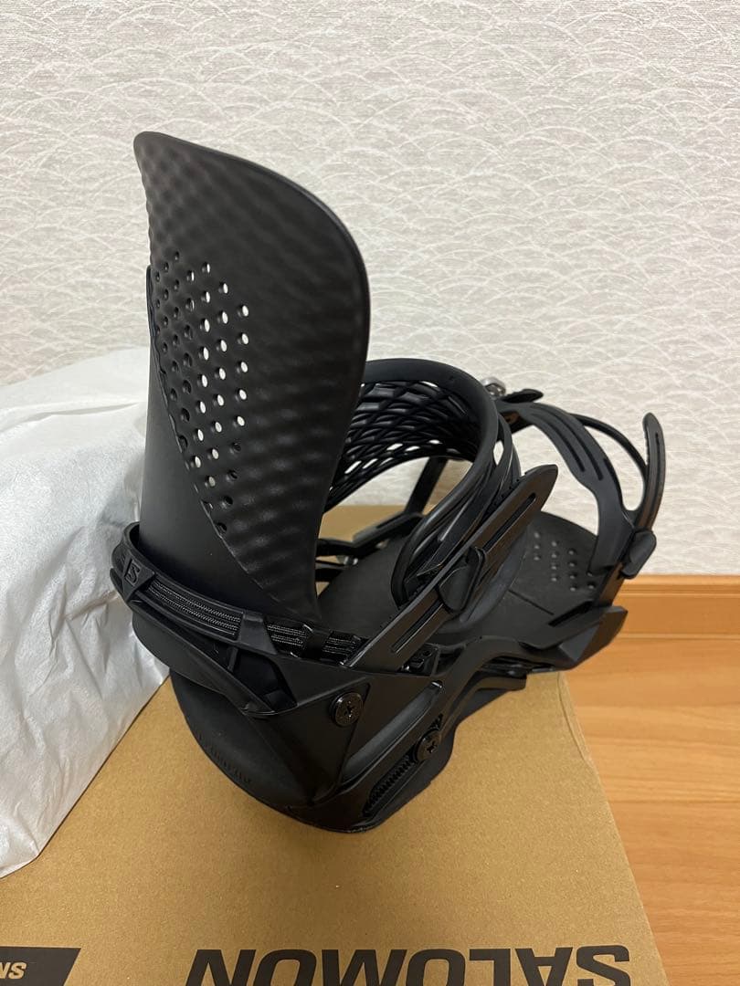24-25 SALOMON サロモン HOLOGRAMスノーボードビンディング