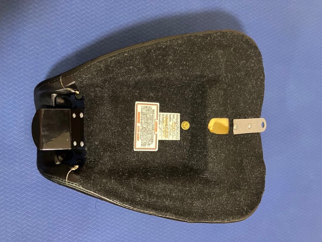 ハーレー　イージーライダース　スポーツスター　シート　ソロシート