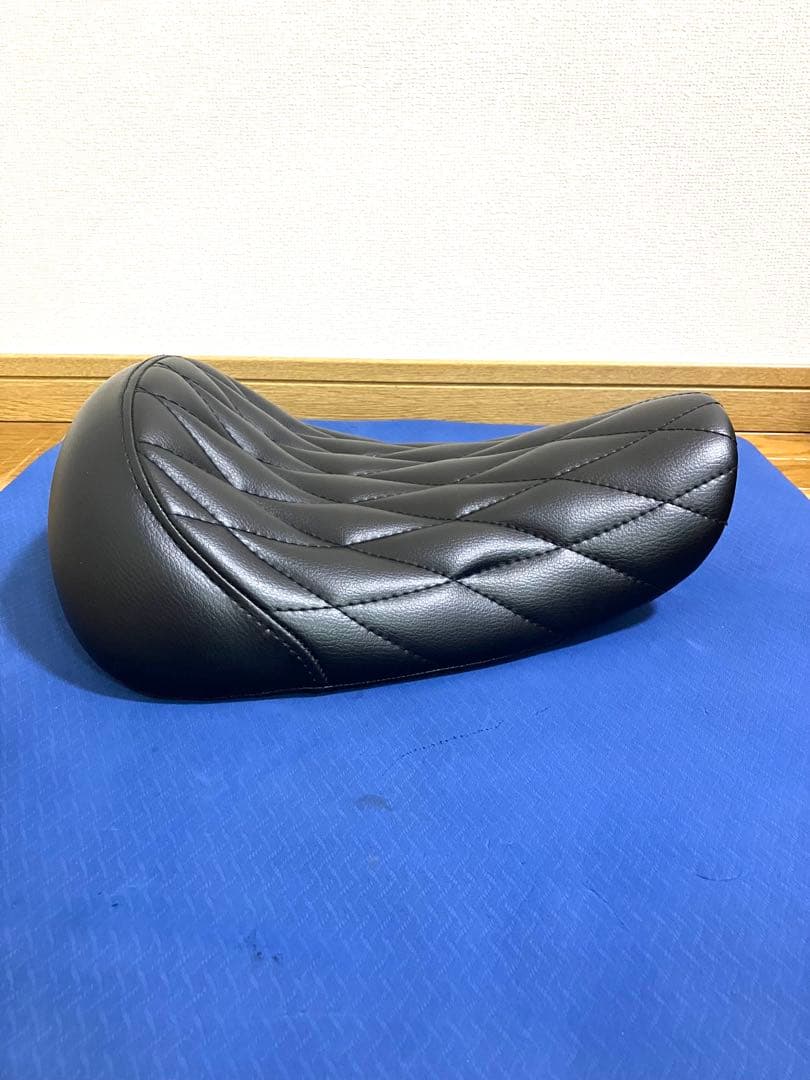 ハーレー　イージーライダース　スポーツスター　シート　ソロシート