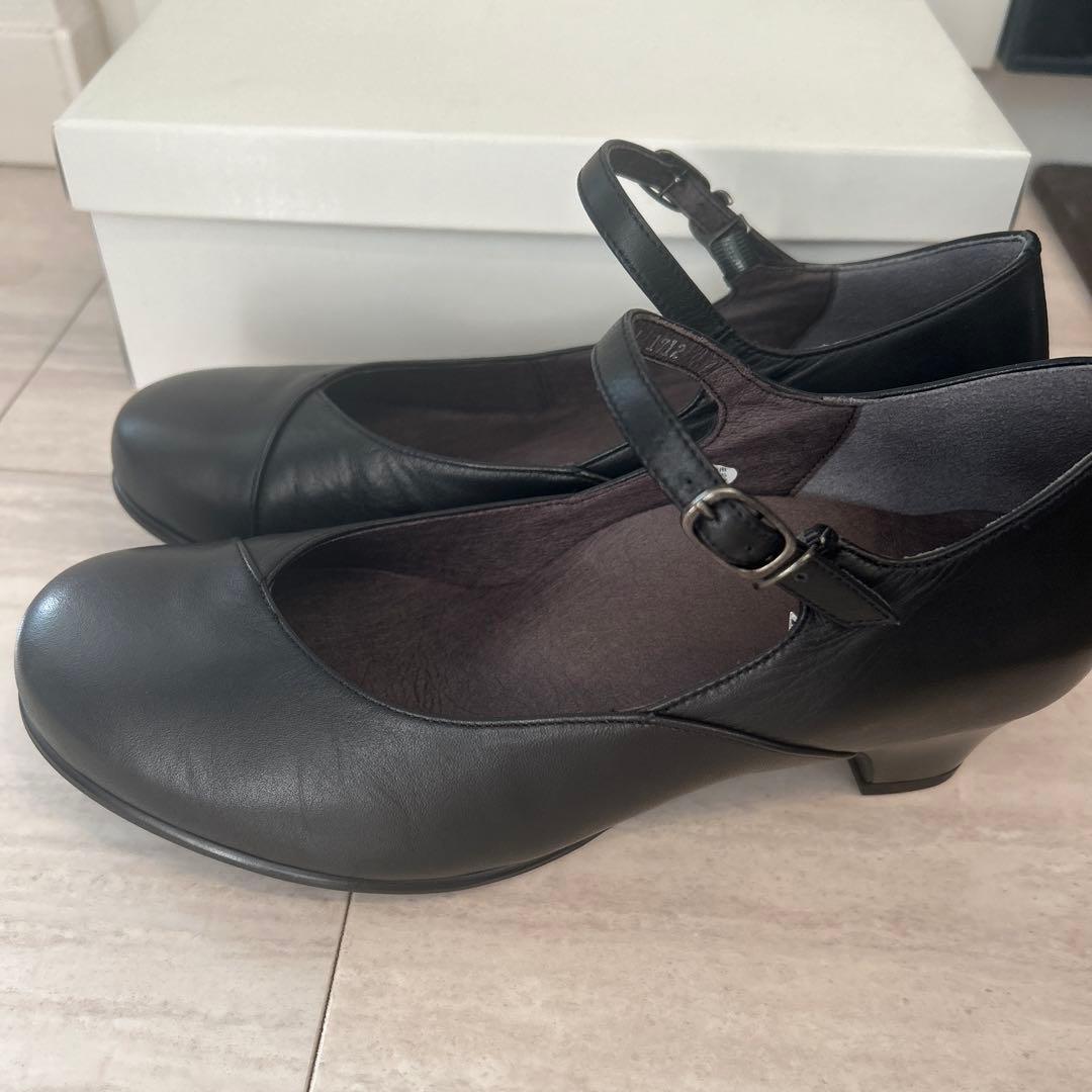 【専用】AKAISHI 2足　アーチフィッターストラップ付きパンプス23.5