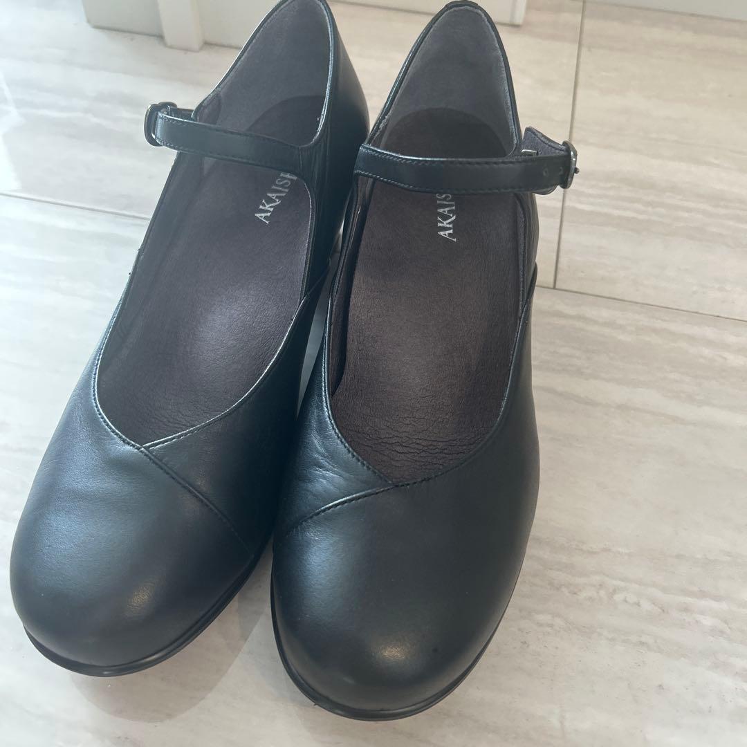 【専用】AKAISHI 2足　アーチフィッターストラップ付きパンプス23.5