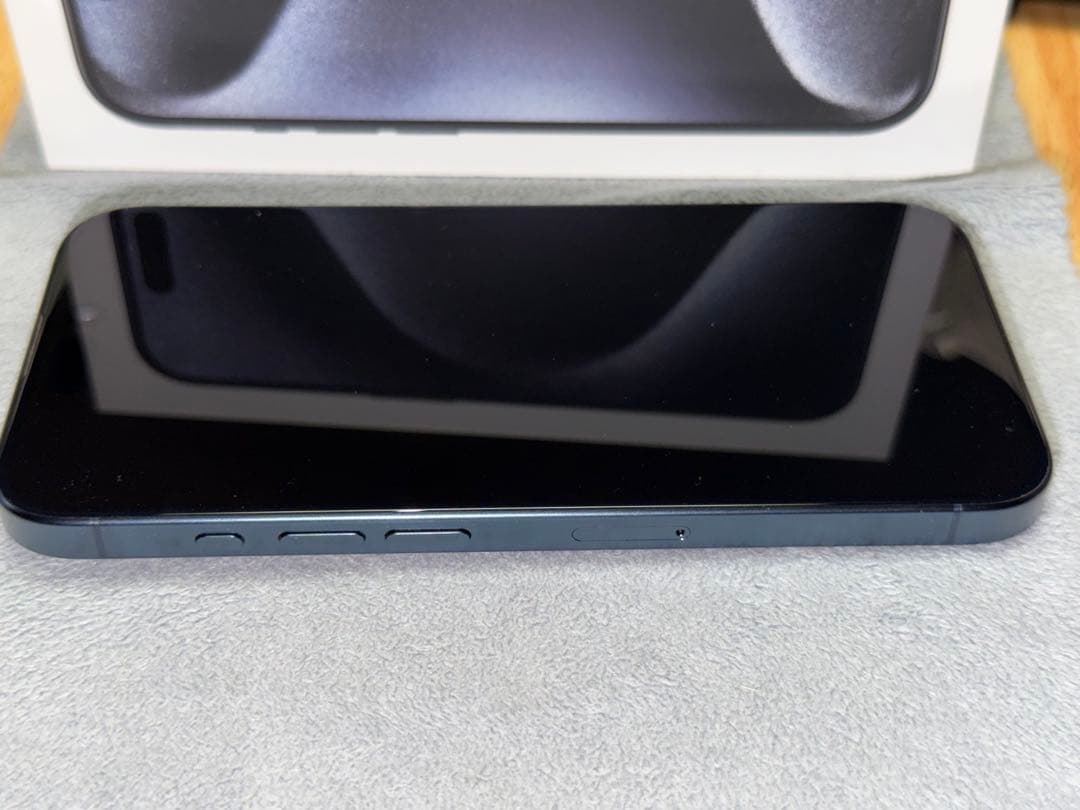 iPhone 15 Pro 256GB 本体 ブルーチタニウム SIMフリー