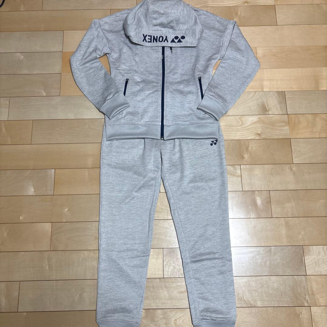 YONEX フード付きセットアップ