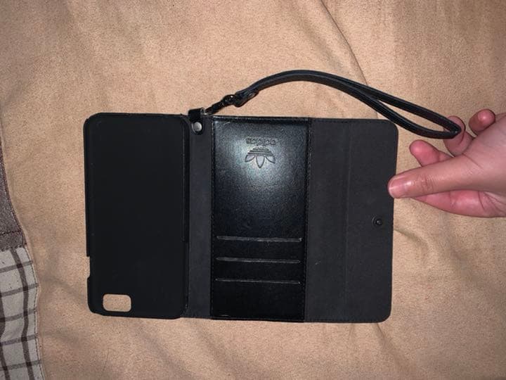 iPhoneケース adidas