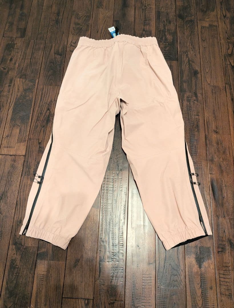 Burton フューチャートラスト 3L ジャケット セットアップ Pink