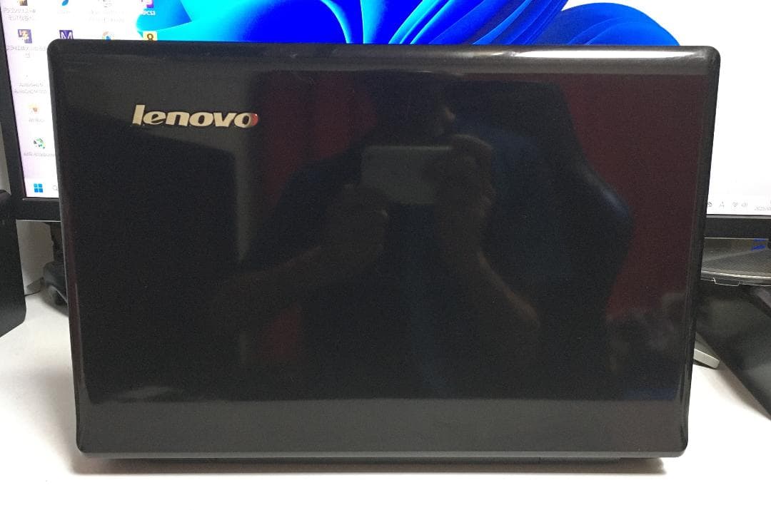 Windowsノート本体 Lenovo G570 4334D9J Core i5 WindowsXP