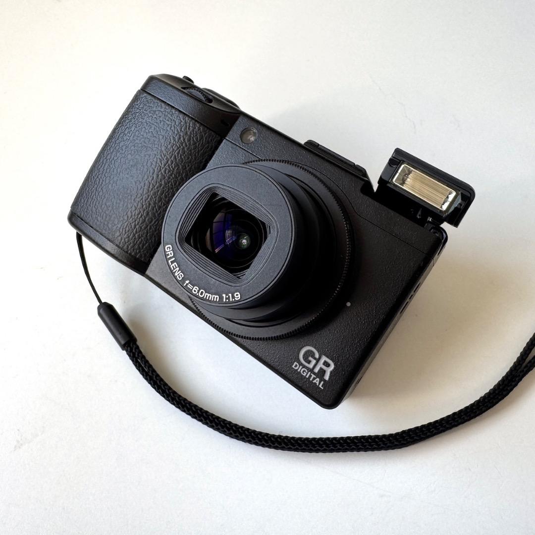 リコーRICOH GR Digital III GH-2フードアクセサリー付属