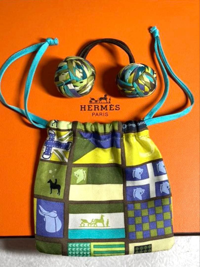 HERMES エルメス ポンポンシュシュ ヘアアクセサリー 保存袋付き