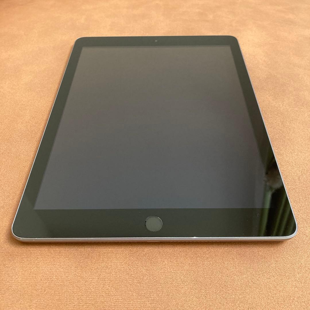 972【早い者勝ち】iPad5 第5世代 128GB WIFIモデル☆