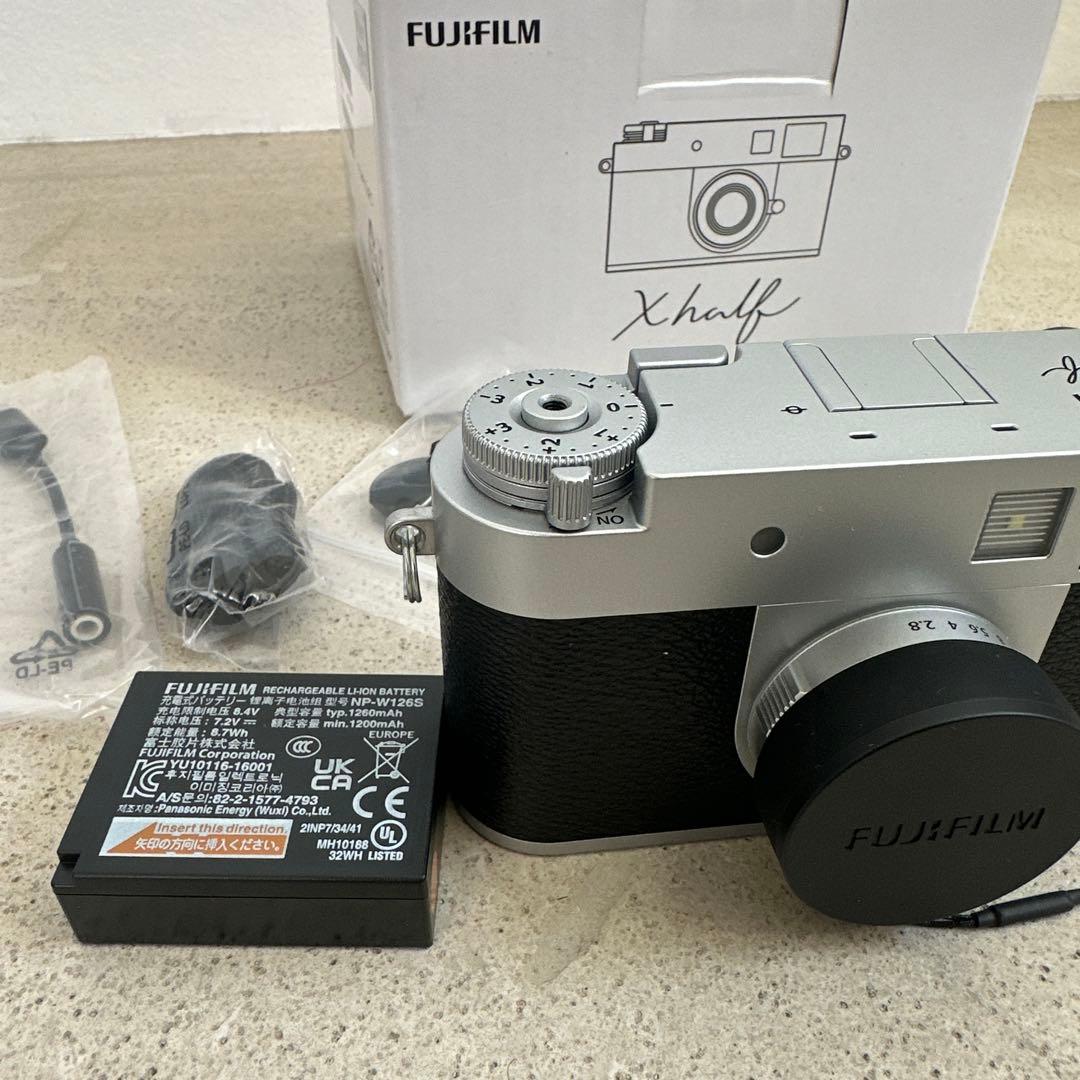 早い者勝ち！FUJIFILM Xhalf コンパクトデジタルカメラ
