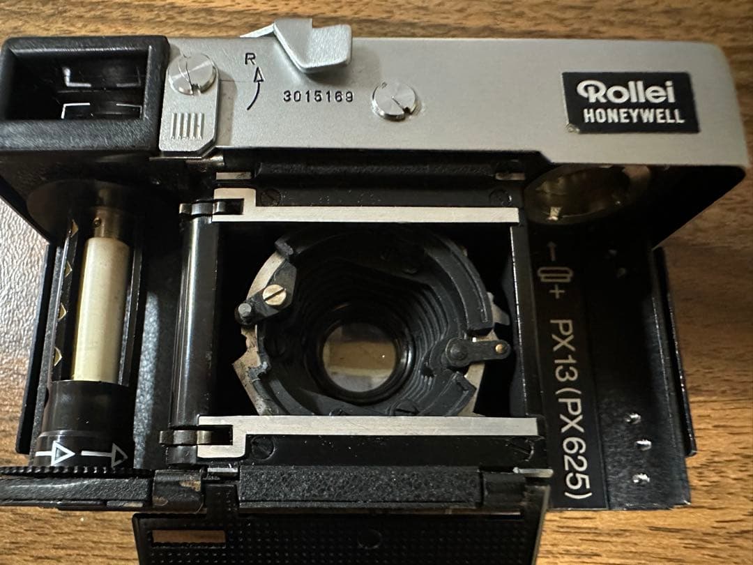 Rollei 35 made In Germanyコンパクトフィルムカメラ