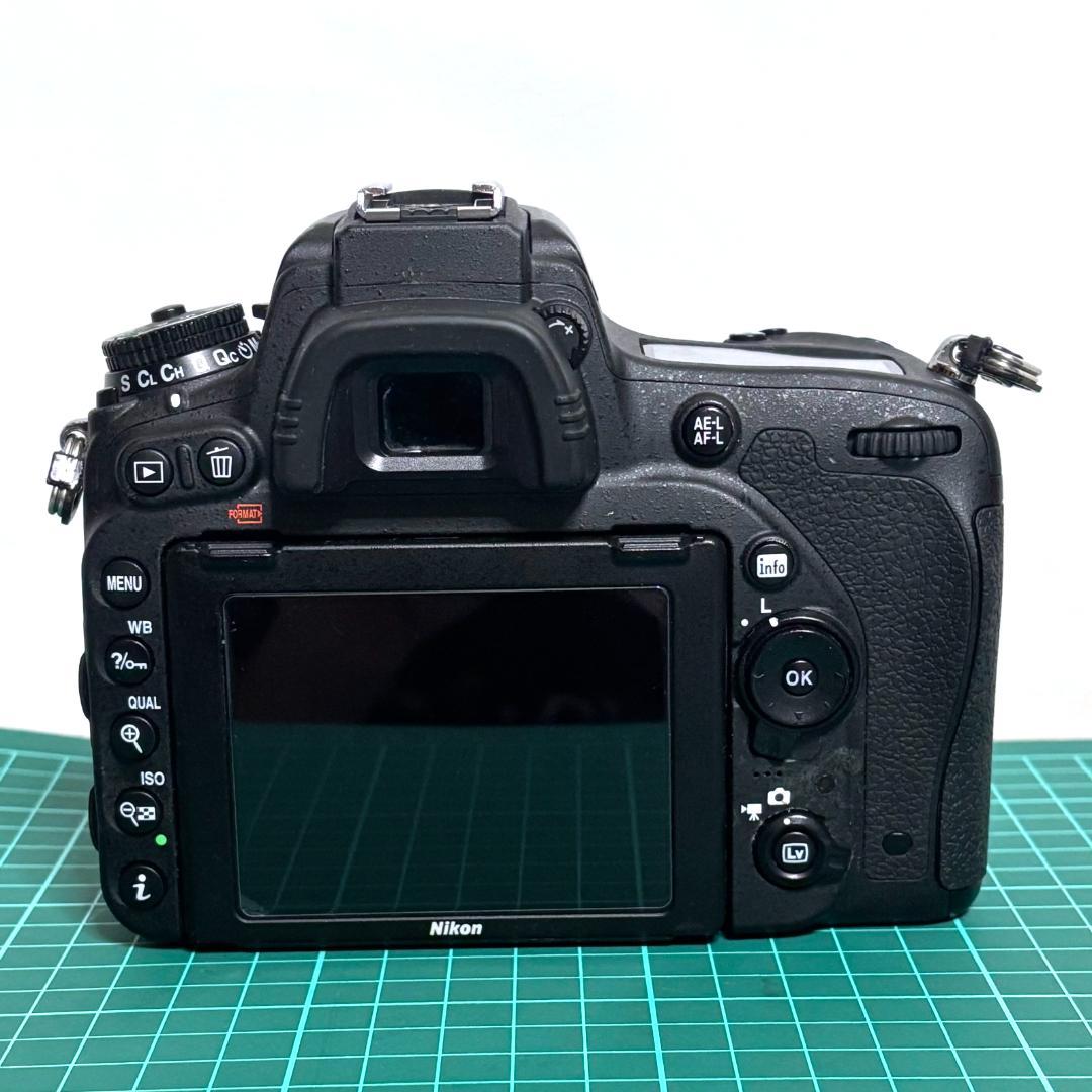 Nikon D750 デジタル一眼レフカメラ ボディ 本体のみ