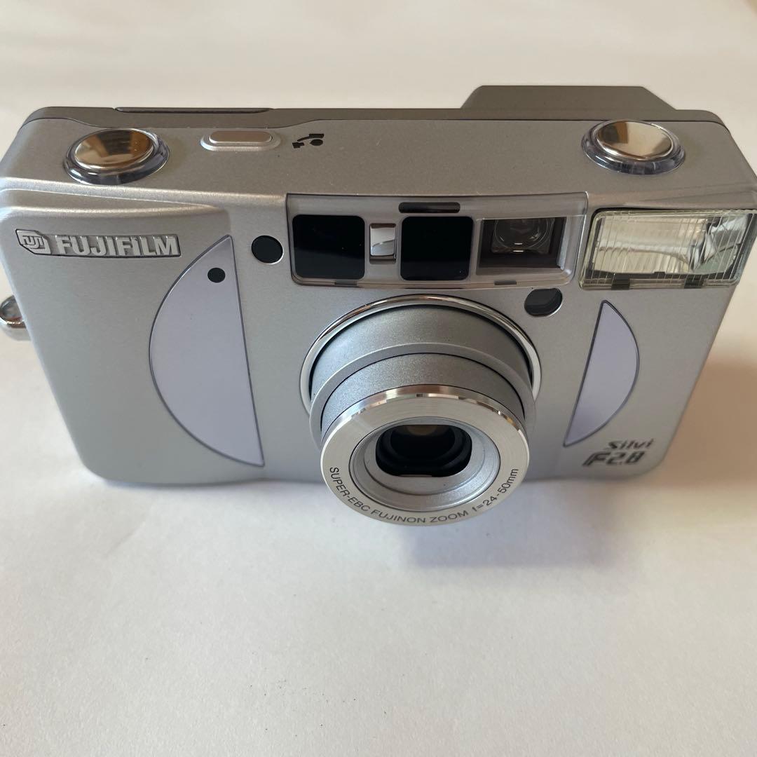 Fujifilm Silvi F2.8 コンパクトフィルムカメラ