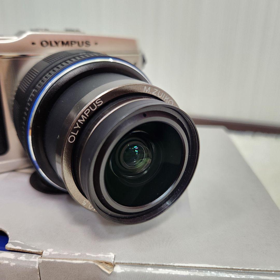 【写ルンです感覚のコンデジ】OLYMPUS PEN E-P1 24mm