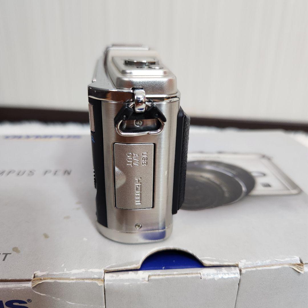 【写ルンです感覚のコンデジ】OLYMPUS PEN E-P1 24mm