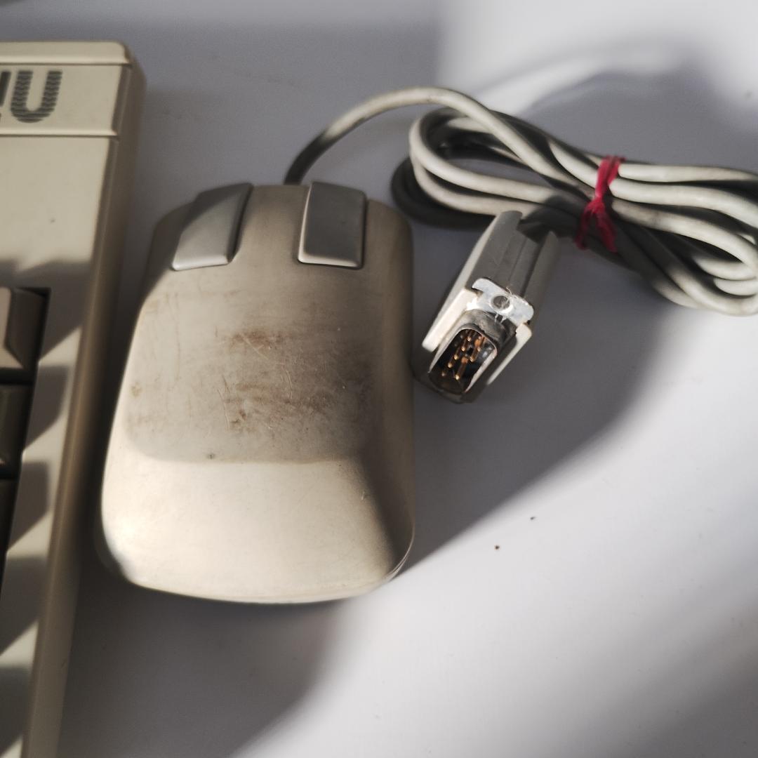 NEC PC-9801U キーボード マウス付き 動作未確認