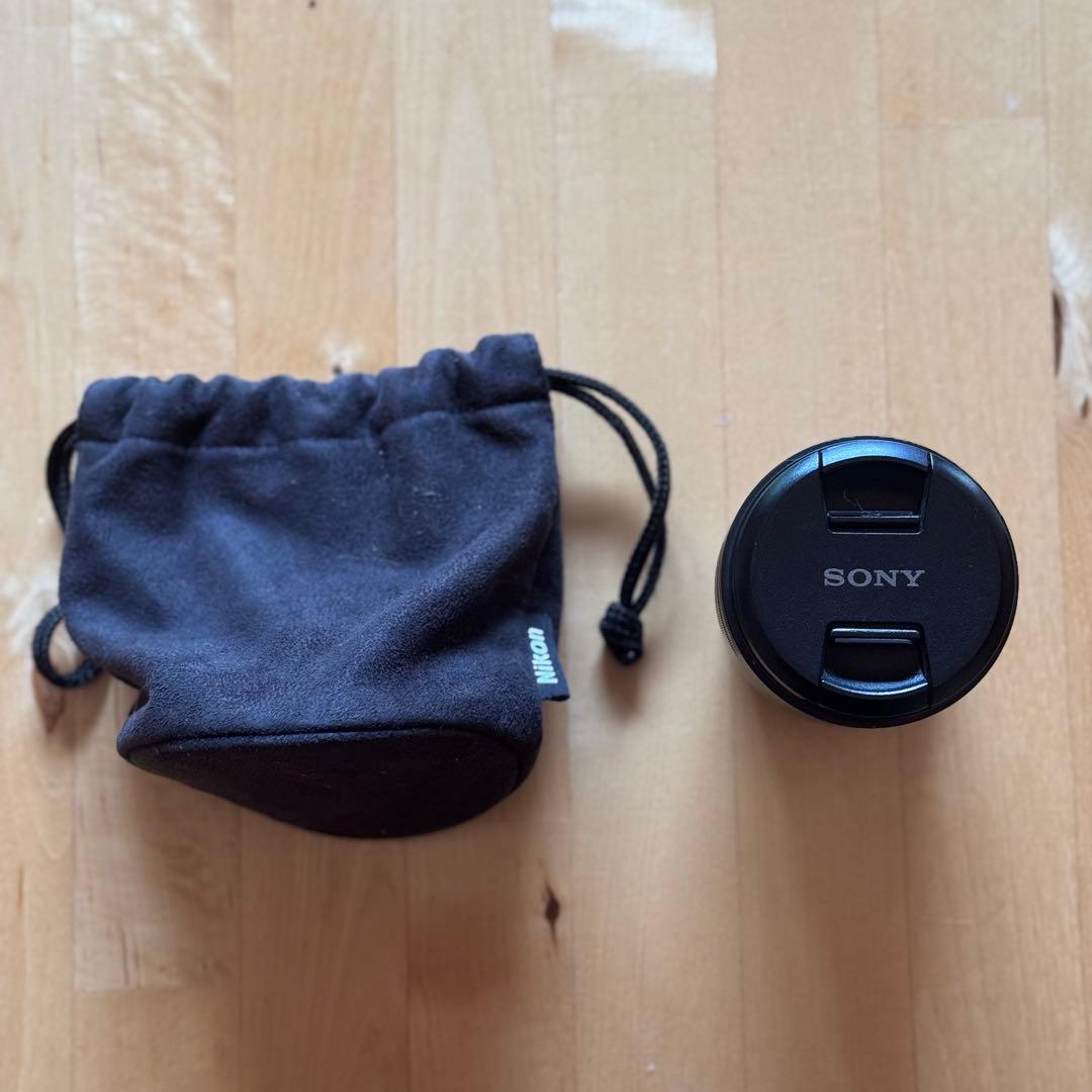 SONY E 10-18mm F4 OSS SEL1018(ポーチ付き)
